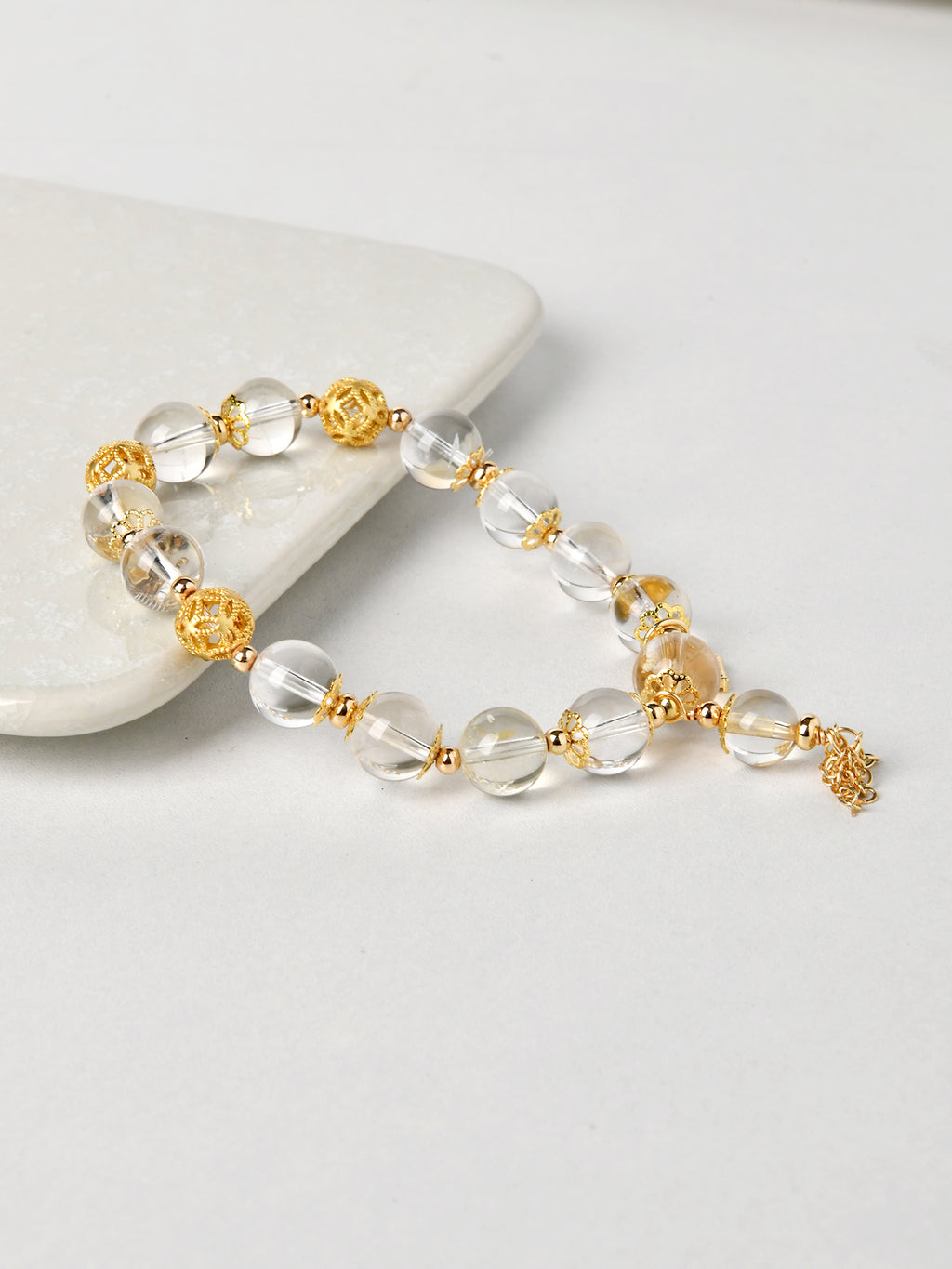 クリスタルデザインブレスレット