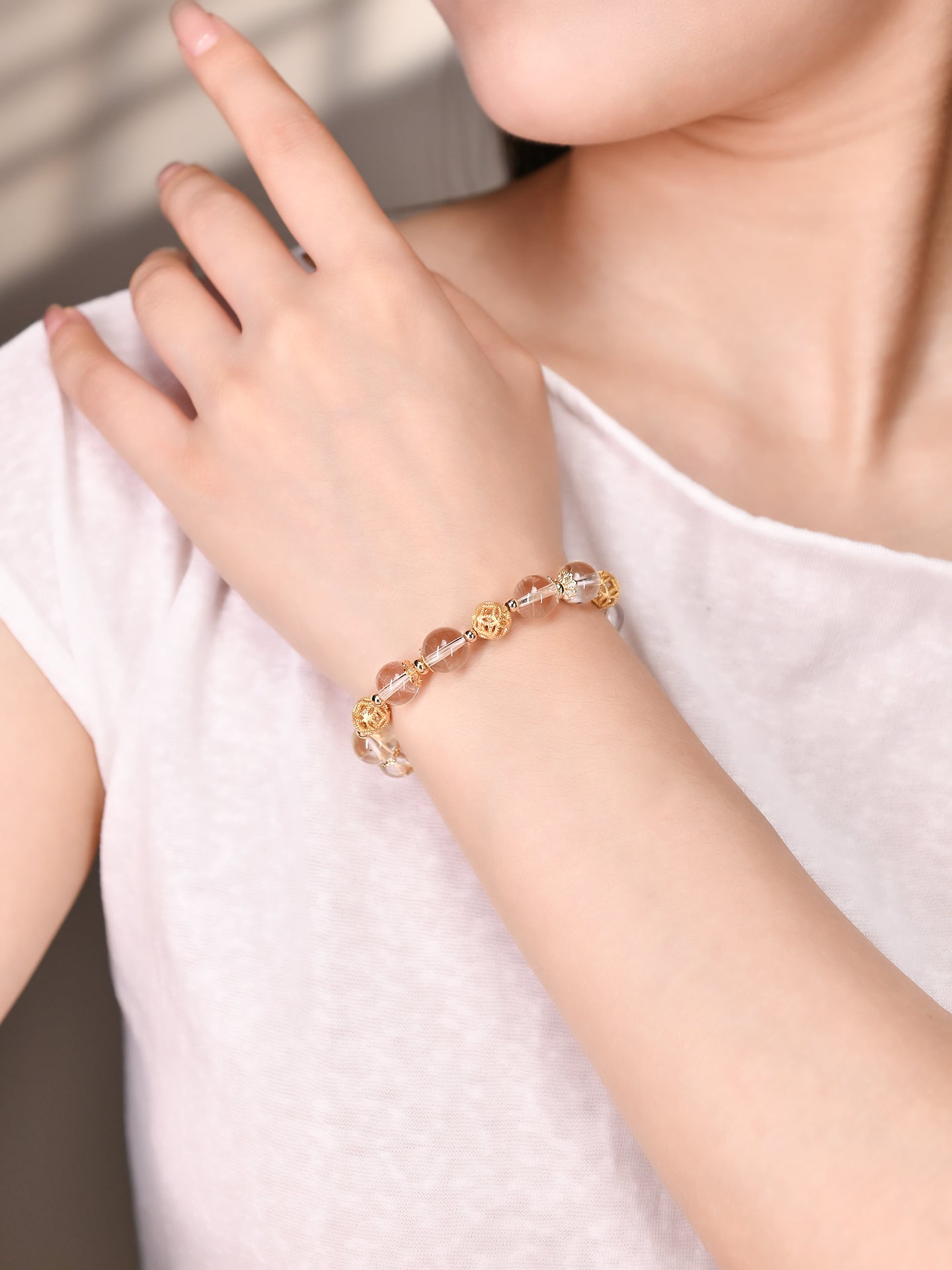 クリスタルデザインブレスレット